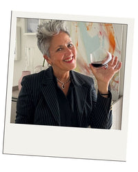 Polaroid-style customer review – EQUILO No.2 glass being held by Michelle